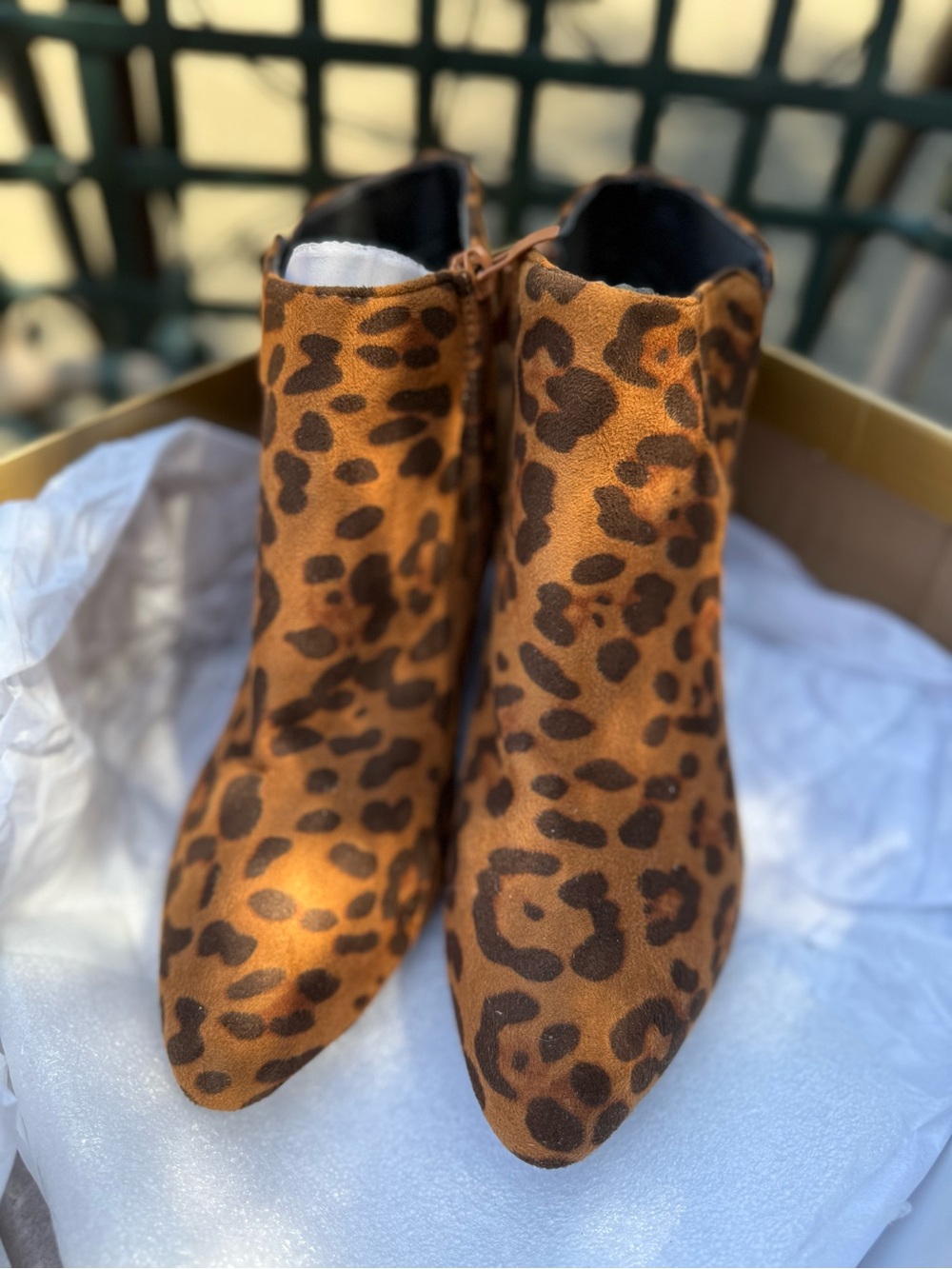 Suede Leopard Print Pointed Toe Ankle Boots - Brown